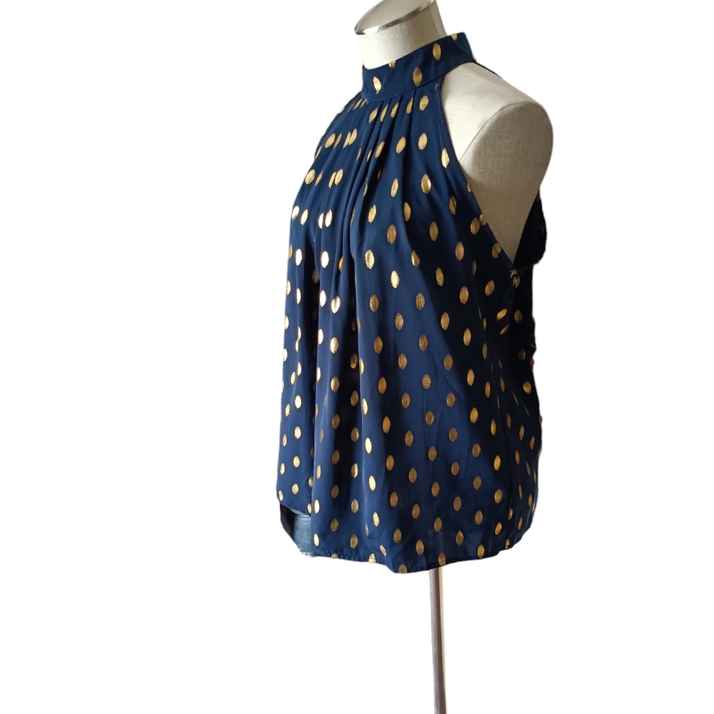 Cute blouse